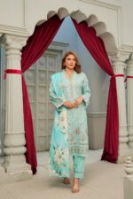 Hoor Dhanak Embroidered Suit