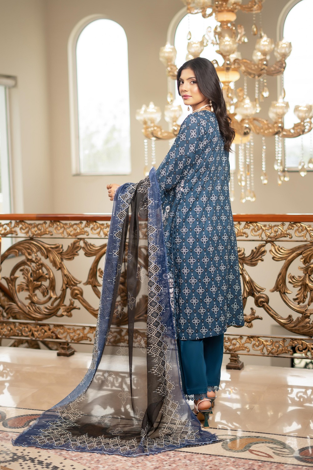 IMG-20250924-WA0096 Zimal Linen Printed Embroidered Suit - Image 2