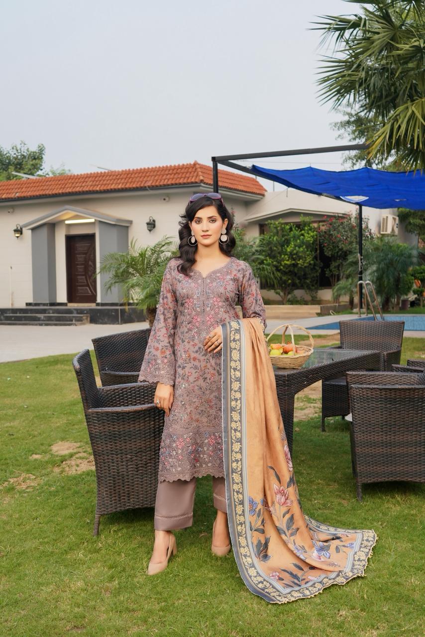 IMG-20251013-WA0030 Hoorain Dhanak Embroidered Suit - Image 1