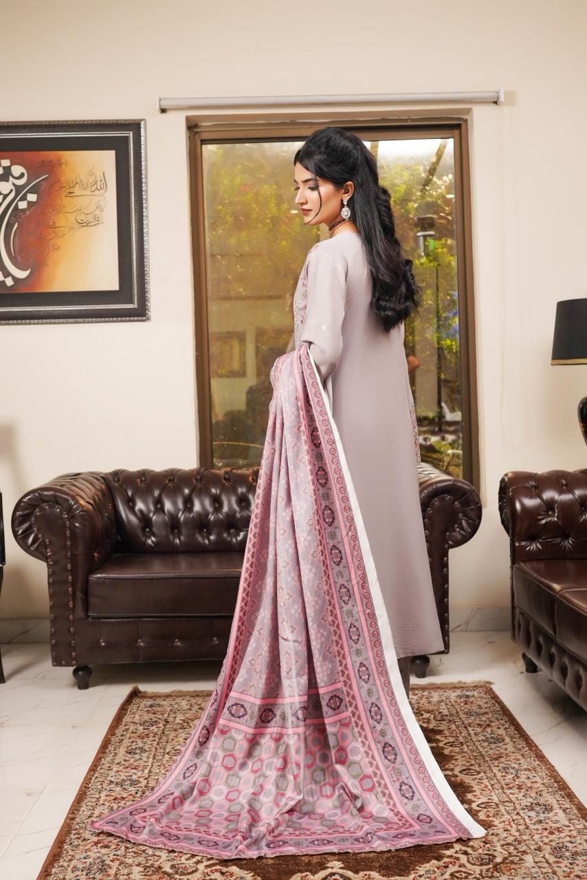 IMG-20251013-WA0053 Zareen Dhanak Embroidered Suit - Image 2