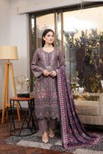Hoor Dhanak Embroidered Suit