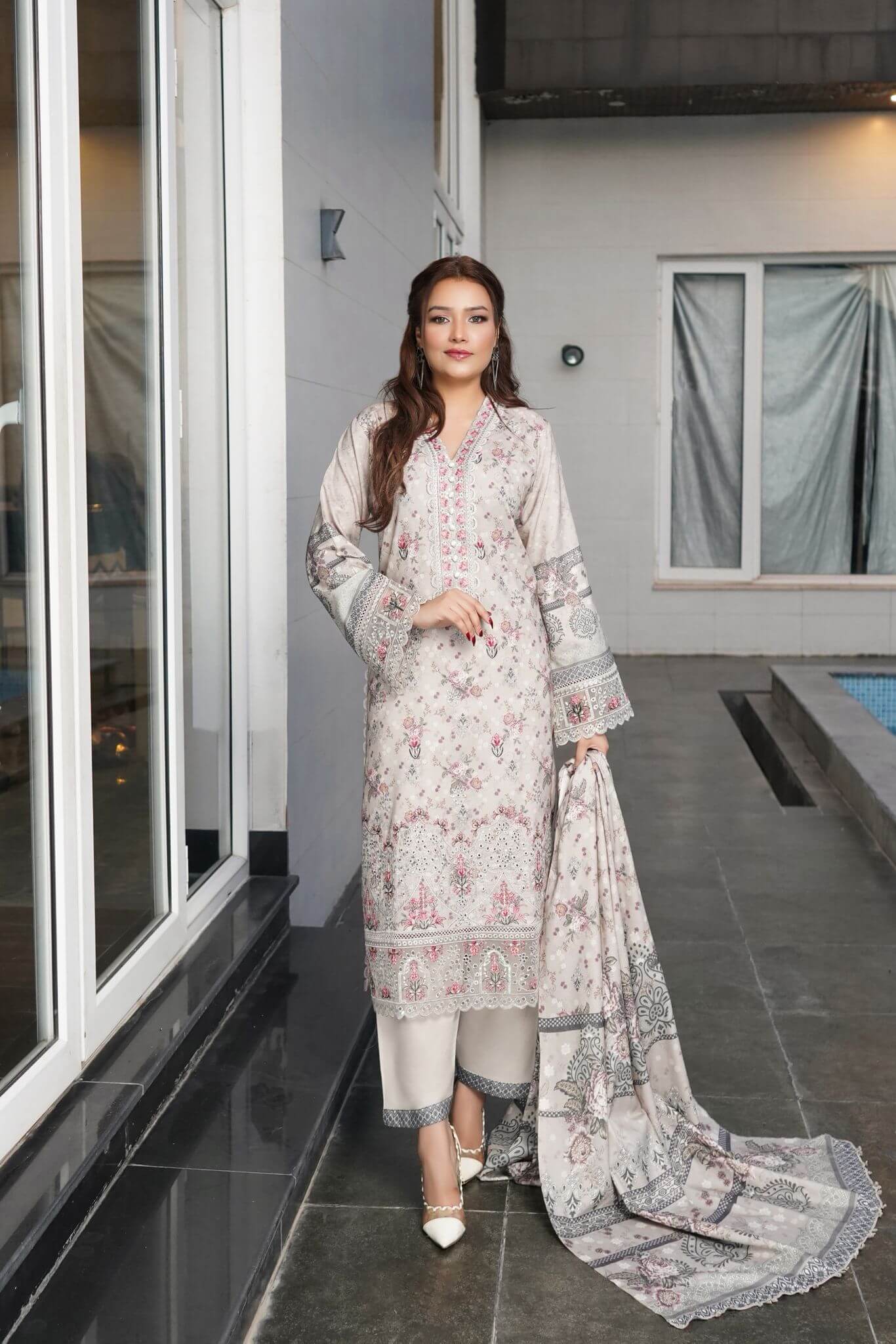 Winter Linen Embroidered Suit 13 Rania Winter Linen Embroidered Suit - Image 1