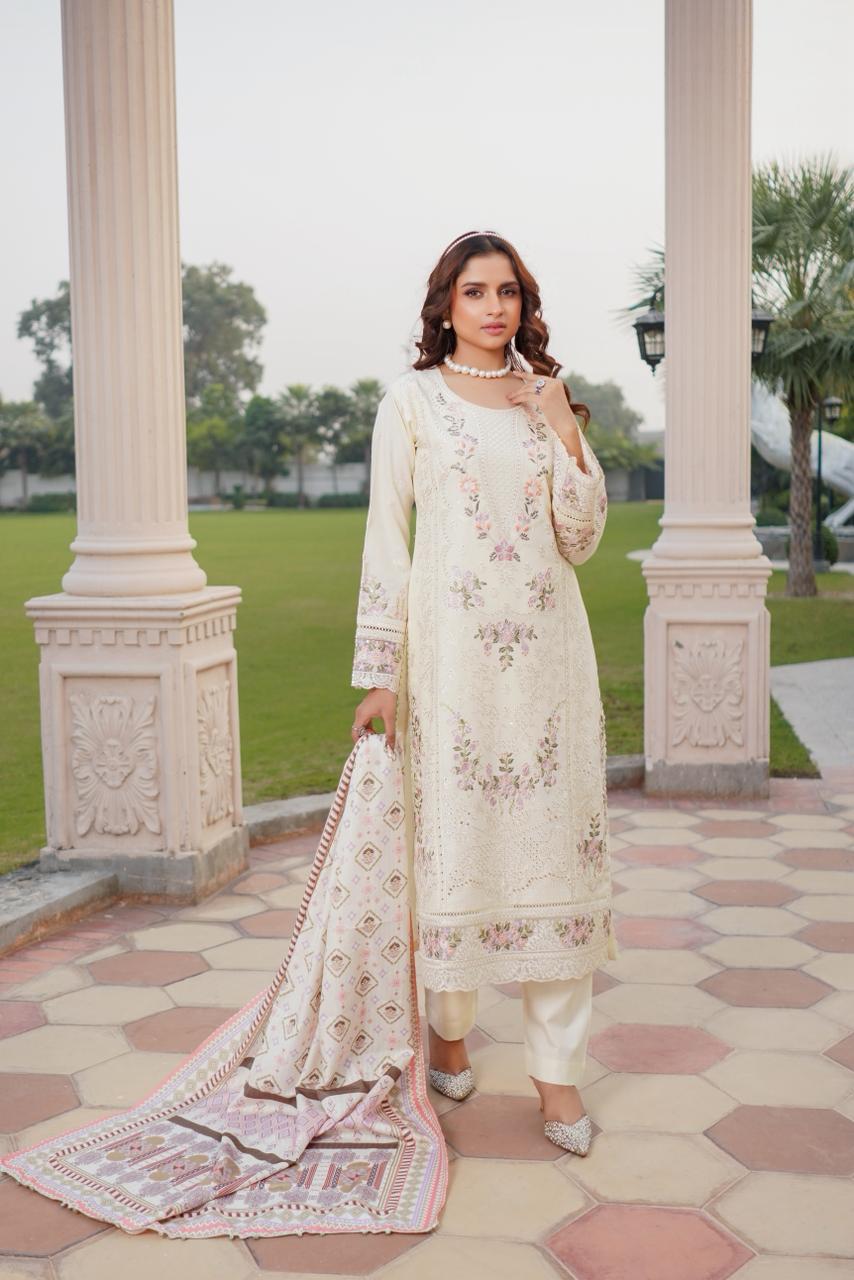 Dhanak Volume 16 Munira Designers 7 Zunaira Winter Dhanak Suit - Image 1