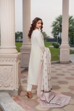 Zunaira Winter Dhanak Suit - Image 2