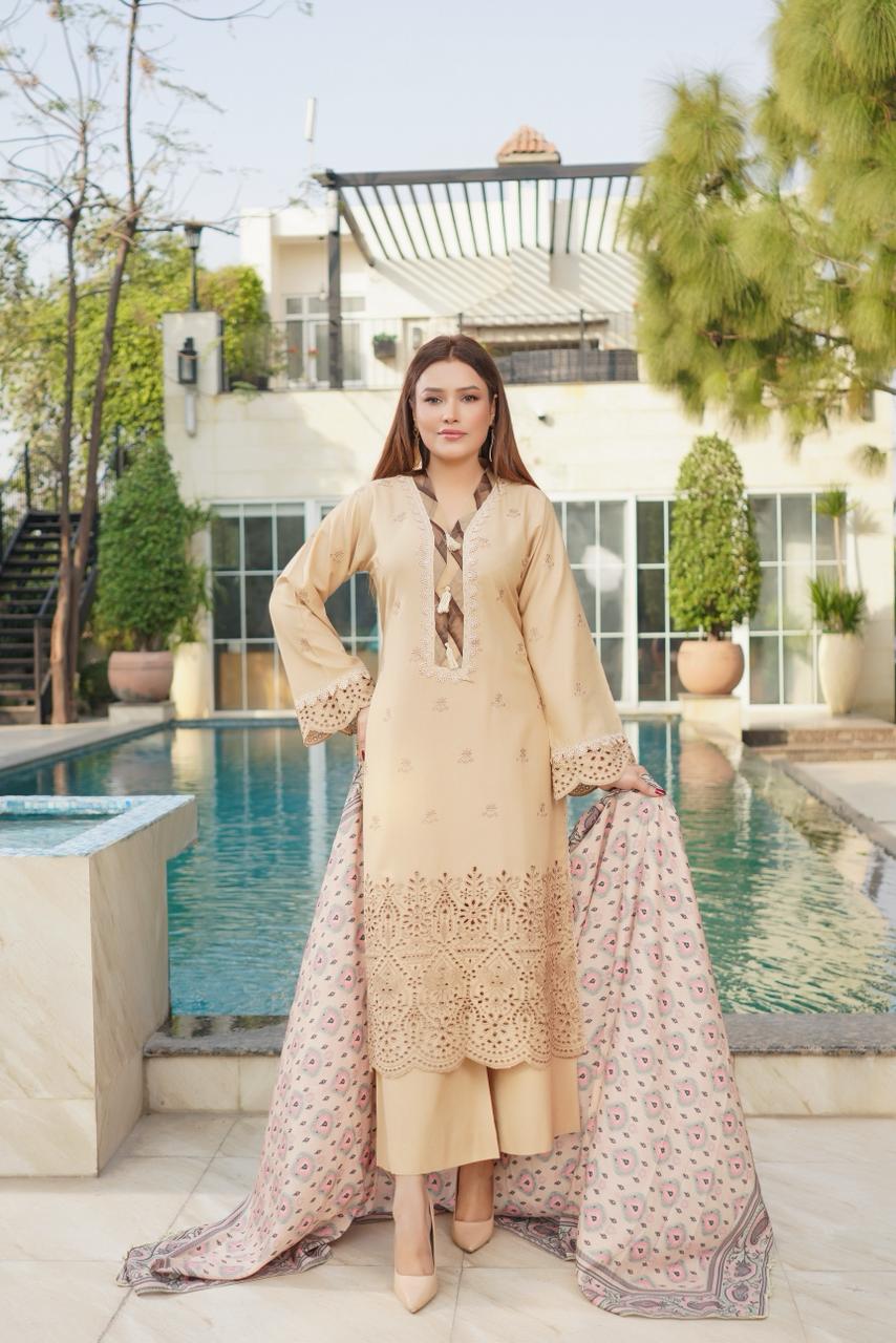 Winter Dress Munira Designer 19 Book Mariya Noir Luxe Embroidered Suit - Image 1