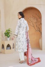 Zoya Bloom Digital Printed Winter Suit - Image 2