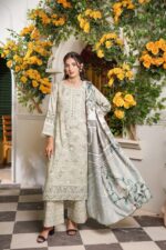 Nooré Elegant Embroidered Dhanak Ensemble