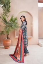 Roshni Elegant Winter Luxe Outfit - Image 2