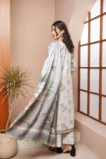 Areeba Winter Luxe ’25 Ready-to-Wear - Image 2