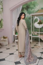 Mehwish Afsheen Festive Lawn Suit - Image 2
