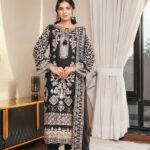 Sarah Mahnoor Elegant Chiffon Suit