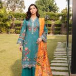 Laraib Classic Aura Lawn Suit