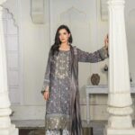 Alyana Elegance Lawn Suit