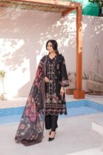 Zaria Mehr Festive Lawn Suit