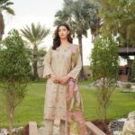 Rimsha Royal Charm Suit