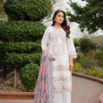 Elzira Royal Festive Suit