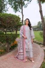 Mahroosh Designer – Nayeli Signature Festive Suit