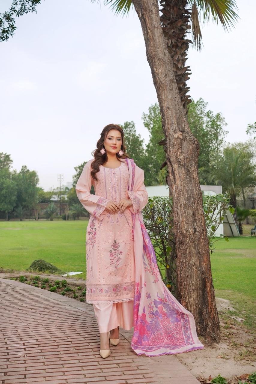 Mahroosh – Bana Dora Lawn Collection - Munira Designer Book 22 (8) Mahroosh Designer – Soreya Elegant Couture Set - Image 1