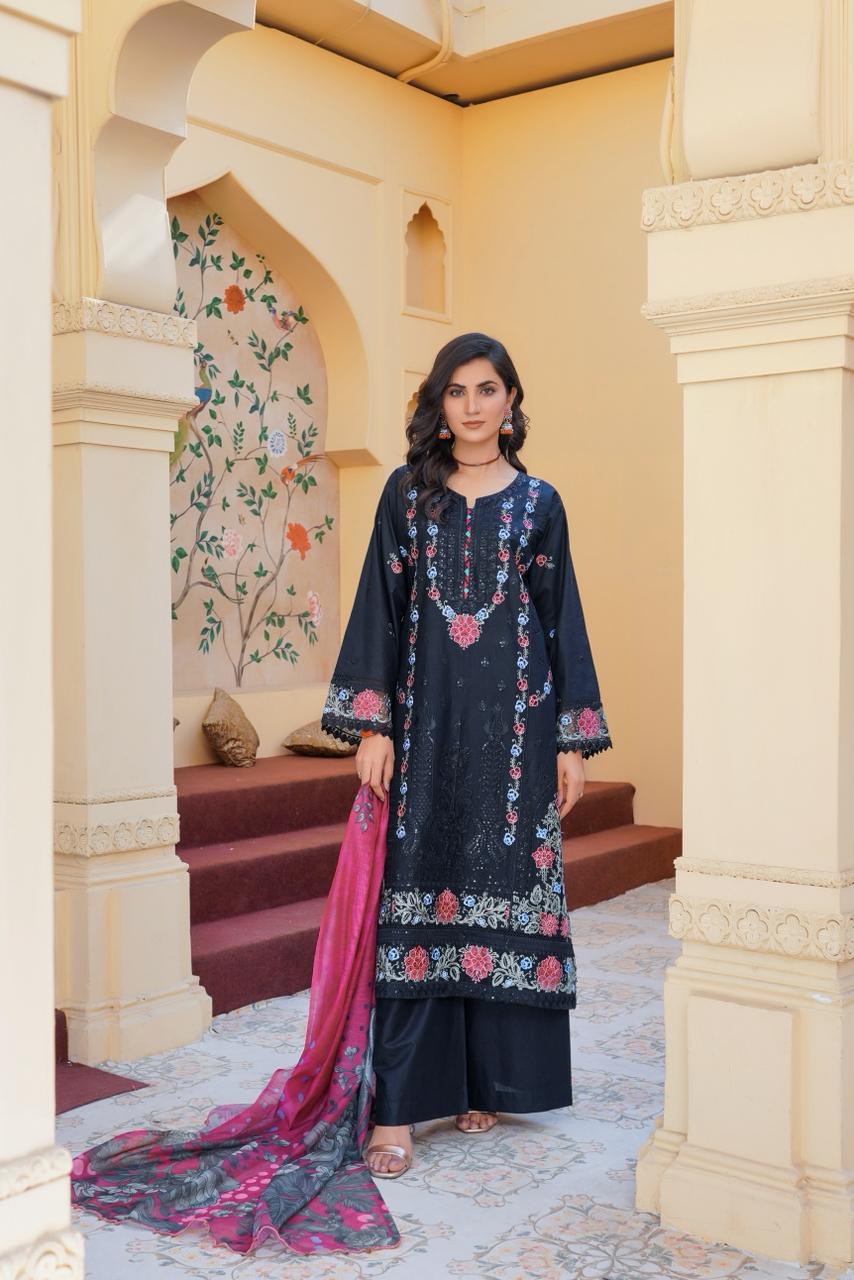 Rumaisa Luxe – Premium Lawn Festive Collection - Munira Designer Book 20 (13) Rumaisa Luxe – Nayara Opulent Lawn Collection - Image 1