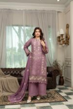 Arooshy Noir Elegance Suit