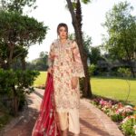 Safeera Signature Elegant Lawn Ensemble