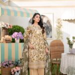 Sameera Signature Summer Lawn Ensemble