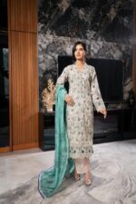 Nisa Ivory Charm Suit