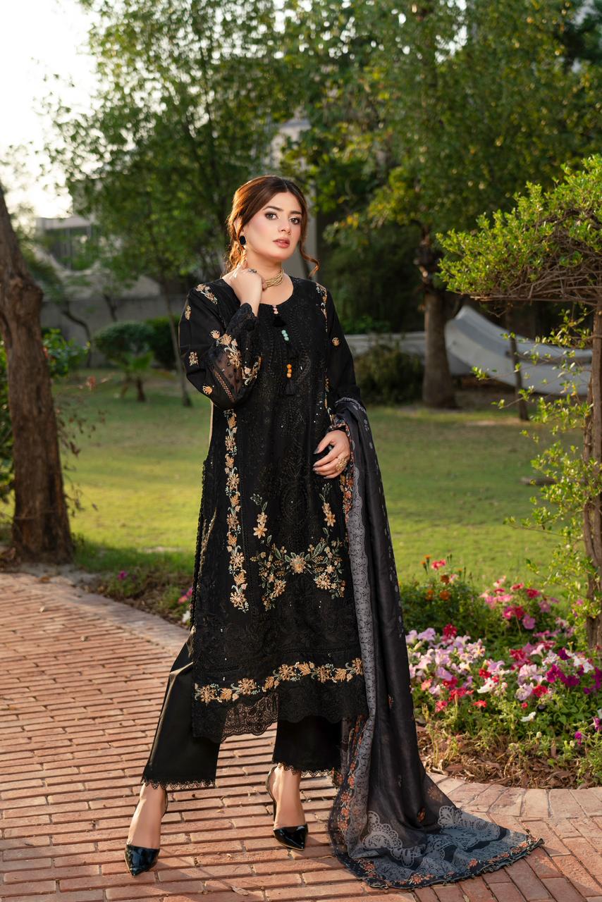 WhatsApp Image 2026-05-15 at 2.41.04 PM (1) Eirlys - Samiyah Occasional Wear Lawn - Image 1