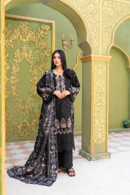 Humaira Ruby Prestige Lawn Suit