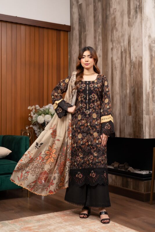 Mehreen Floral Symphony Lawn Suit