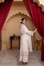 Sameya Floral Charm Lawn Suit - Image 2