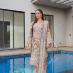 Wani Signature Luxe Lawn Set