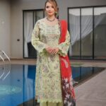 Wani Emerald Grace Lawn Set