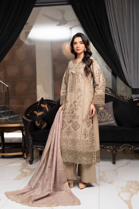 Ifzah Lawn Munira Designer