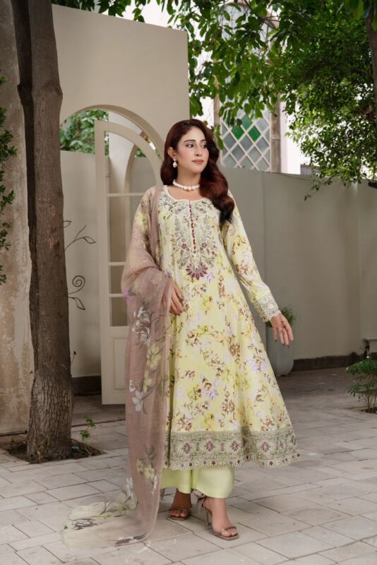 Meher Royal Bloom Lawn Set