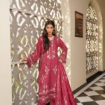 Mahnoor – Signature Bloom