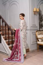 Palwasha – Effortless Sophistication - Image 3